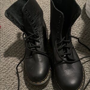 Black Leather Women’s Boots